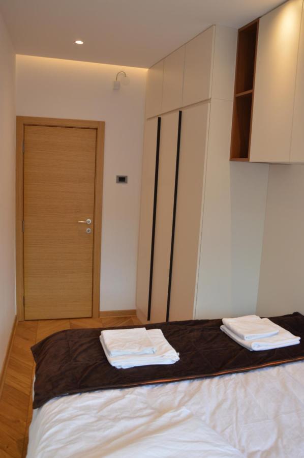 Apartamento Unca Belgrado Exterior foto